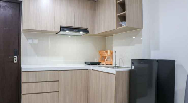 Comfort and Clean 2BR at Daan Mogot City Apartment By Travelio, Prenota Appartamento Hotel a Giacarta con piscina, Piscina