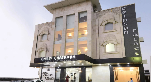 Hotel Crimson Palace