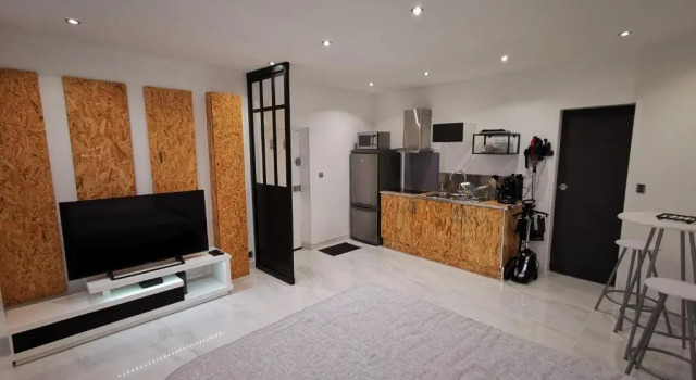 Studio entre Paris et Versailles, Book Hotel Versailles 