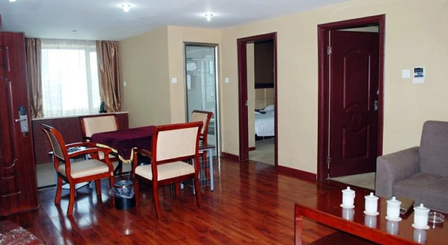 Changsha Mingfu Business Hotel, Reservar Hotel Kai Fu Changsha, perto de Martyrs Park