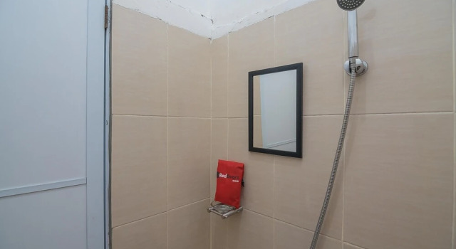 Buana Vista Kostel by RedDoorz, Rezervovat Hotel Seribu Batam