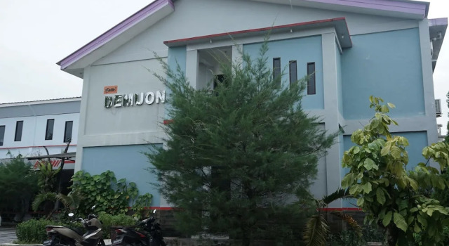 Oyo 480 Hotel Demuon, Prenota Hotel Belitung Belitung Island