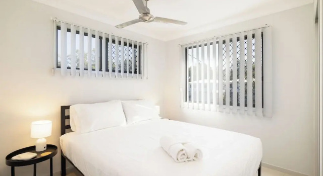 Smart Suites Self Check-in Apartments - 19 Darnley, Забронировать Апартаменты/квартира Брисбен Brisbane Region