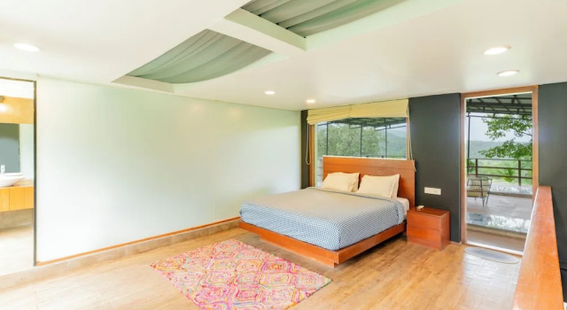 Номер Deluxe Forest Hills at Tala