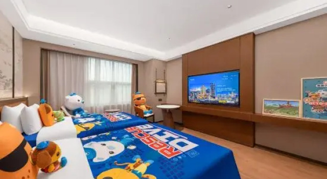 Семейный люкс Haofeng Wyndham Hotel (Zhongshan Dengdu Guzhen Guomao Branch)