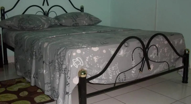 Hostal Chez Chantal, Забронировать Отель Гавана Гавана, рядом с Старая площадь