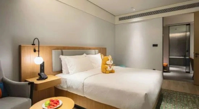 Люкс Superior Sunstone Plaza Hotel