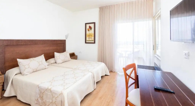 Двухместный номер с видом на море HC Hotel Magec