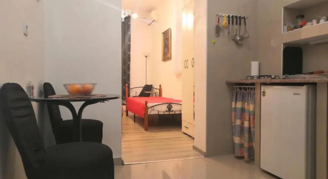 Студия Apartments Colic