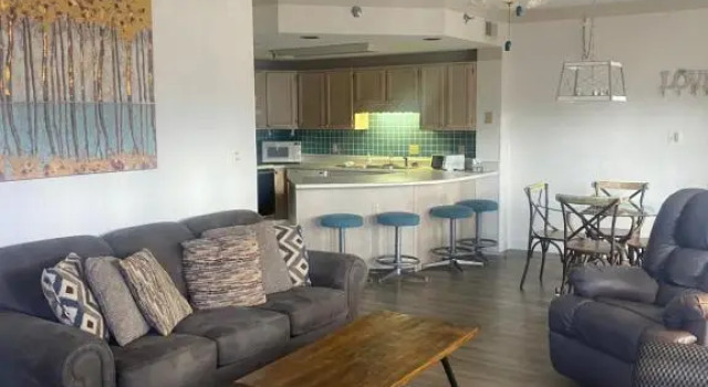 River Place Condos #610 3BD, Забронировать Отель Отели Пиджен-Фордж с парковкой, рядом с Центр LeConte в Пиджен-Фордж, Парковка