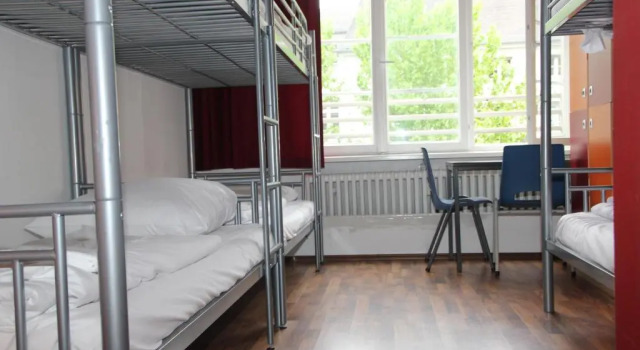 Четырёхместный номер Standard Metropol Hostel Berlin