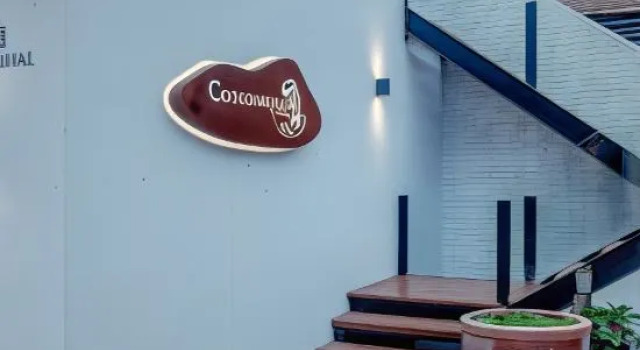 Beijing Sihai Bed and Breakfast, Book Hotel Hoteller i Beijing Province med parkering, Parkering