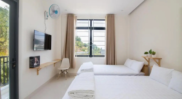 Relax hotel, Забронировать Отель Отели Куинён с парковкой, Парковка