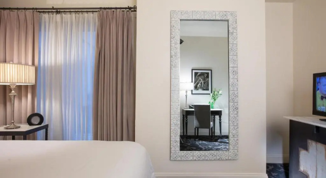 Номер Deluxe International House Hotel