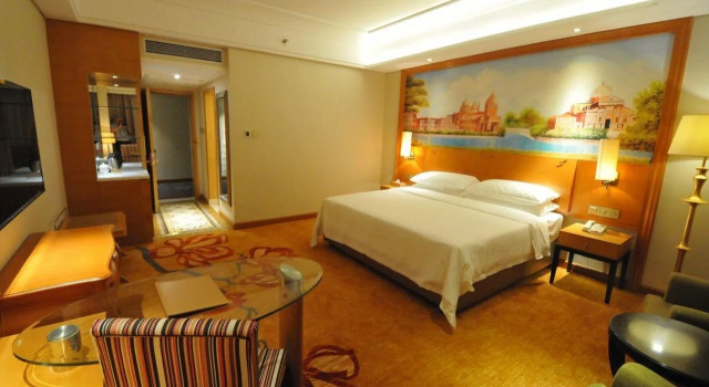 Vienna Royal Hotel (Beijing Miyun), Book Hotel Hoteller i Beijing Province med parkering, Parkering