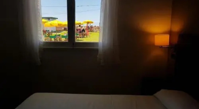 Hotel Tejas Rojas, Rezerwuj Hotel Hotele w Buenos Aires z basenem, Basen