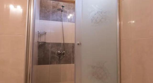 Номер Standard Caretta Caretta Pension