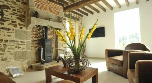 Gîte Saint-Calais-du-Désert, 4 pièces, 6 personnes - FR-1-600-161, Réserver Hôtel Saint-Calais-du-Désert 