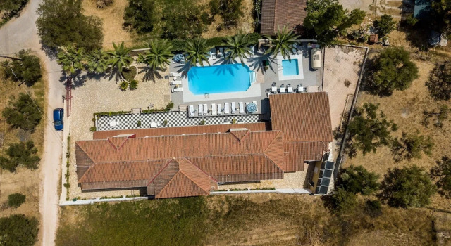 Roseclub Apartments