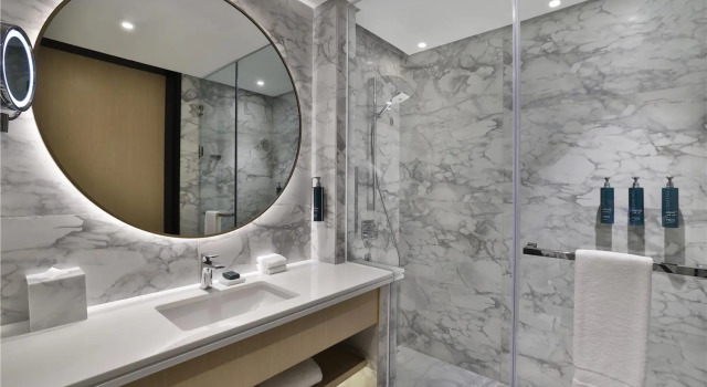 Люкс DoubleTree by Hilton Madinah Gate