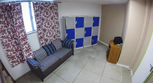 Кровать в общем номере Central Hostel