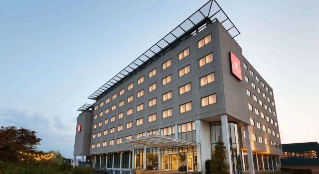 Ramada by Wyndham Amsterdam Airport Schiphol, Забронировать Отель Отели Норда 4 звезды, 4*