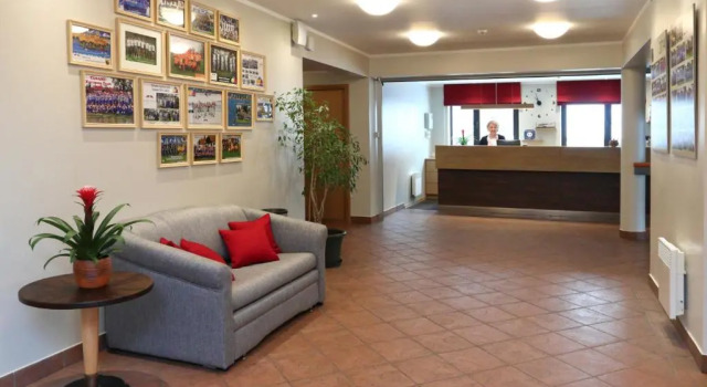 Hotel Karupesa, Rezervați Hotel Hoteluri în Otepaa Ski cu parcare, Parcare