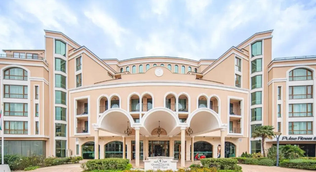 Grand Hotel Sveti Vlas - Fitness & SPA Hotel, Забронировать Отель Yurta Свети-Влас