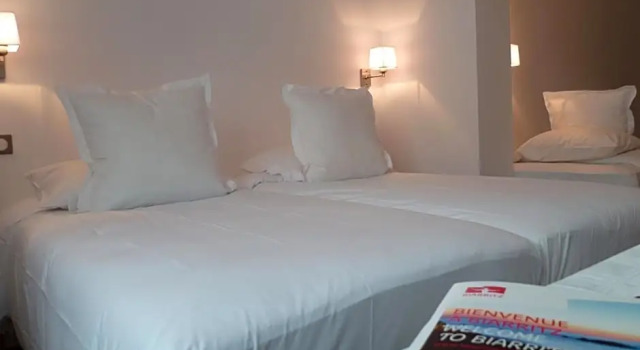 Трёхместный номер Standard Urban Style Biarritz Le Relais