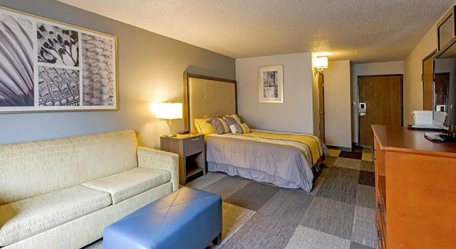 Люкс Superior Hotel Inn Fairfield