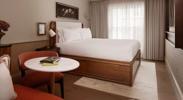 Двухместный номер Standard Montcalm Mayfair, Autograph Collection