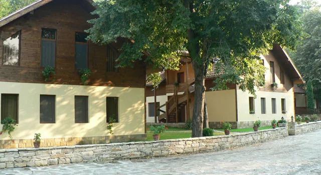 Bryasta Hotel & Restaurant, Забронировать Отель Горна-Оряховица область Велико-Тырново