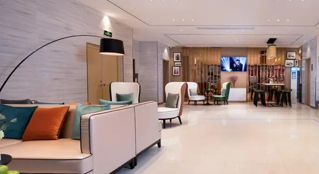 City Comfort Inn Huizhou Huabianling Square, Boek Hotel Hotels in Guangdong met parkeren, Parkeren
