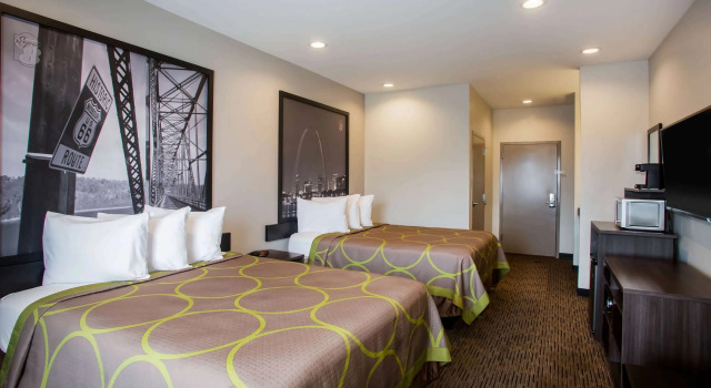 Super 8 by Wyndham St. Louis North, Prenota Hotel Hotel a Missouri con parcheggio, Parcheggio