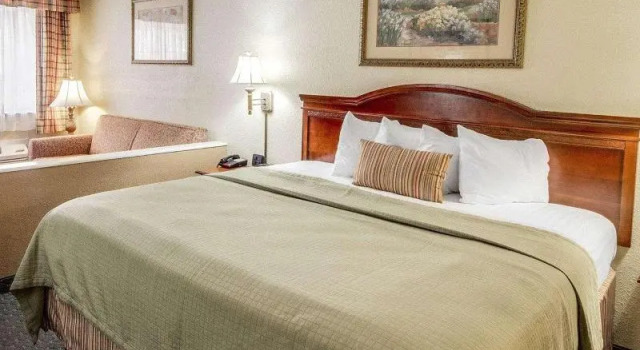 Номер Standard Econo Lodge Inn & Suites Eagle Pass