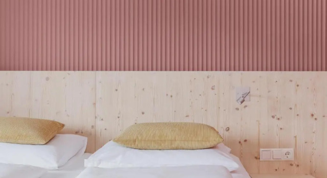 Трёхместный номер Standard с балконом Mari Pop Hotel