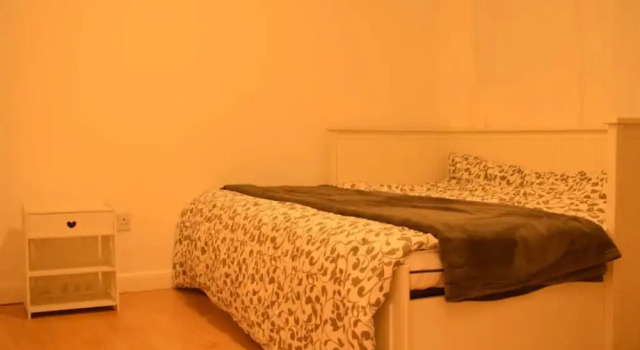 2 Bedroom Apartment in White City, Varaa Huoneisto Asunnot kohteessa Merseyside, Huoneisto
