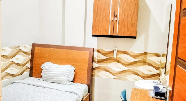 Номер Economy Pondok Indah Guest House by ecommerceloka