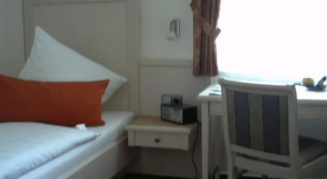 Номер Standard Hotel Kronprinzen