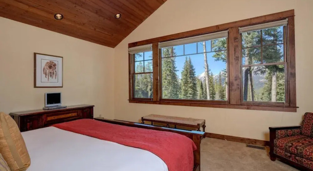 20 Peaks View 4 Bedroom Home by Moonlight Basin Lodging, Buchen Sie Ferienhaus Big Sky Montana