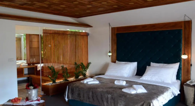 Номер Deluxe Rooms Kibe Mahala