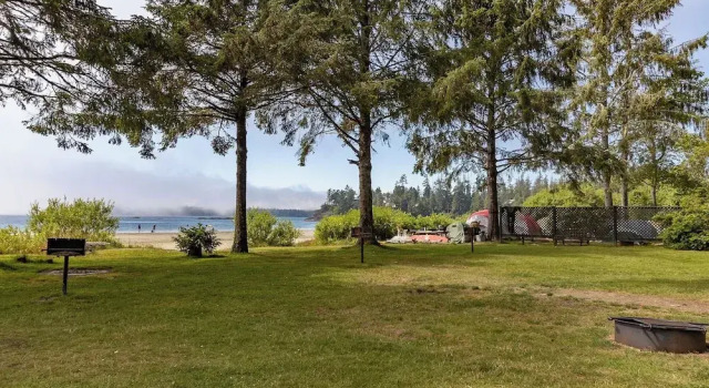 Номер Classic с 2 комнатами рядом с пляжем Mackenzie Beach Resort