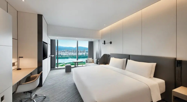 Двухместный клубный номер Standard с видом на реку Crowne Plaza Quanzhou Riverview by IHG