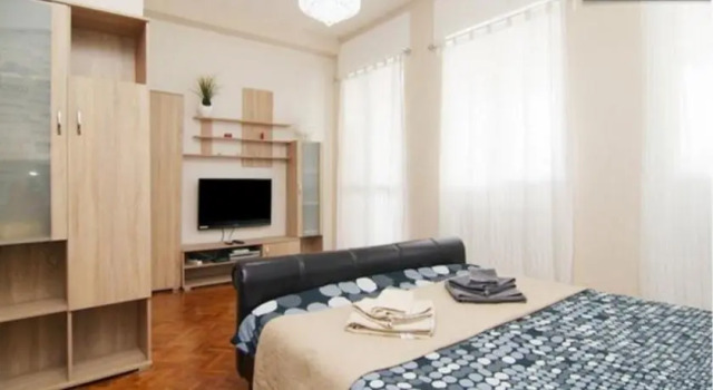 Central wonderland flat
