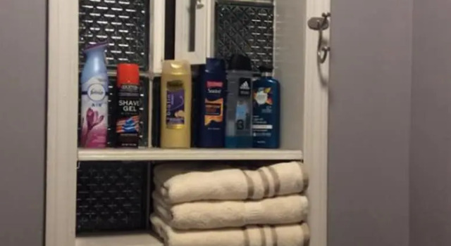 Кровать в общем номере Belmont Hostel - O'Hare Blueline