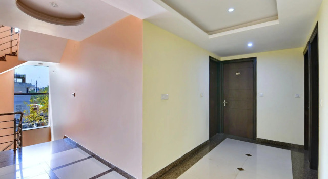 Townhouse 828 Hotel Stay Fine, Забронировать Отель Отели штата Раджастхана с парковкой, Парковка