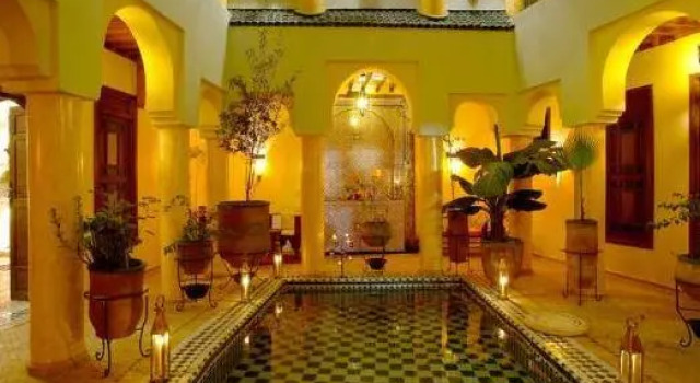 Camera Superior Riad Alida