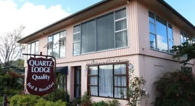 Quartz Lodge