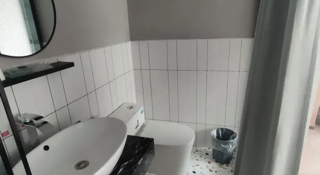 Двухместный номер Comfort с видом на бассейн Shanghai Yinxubai Designer Homestay