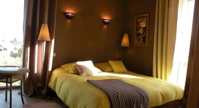 Les Etoiles du Berger, Rezerwuj Hotel Hotele w Verrieres z parkingiem, Parking